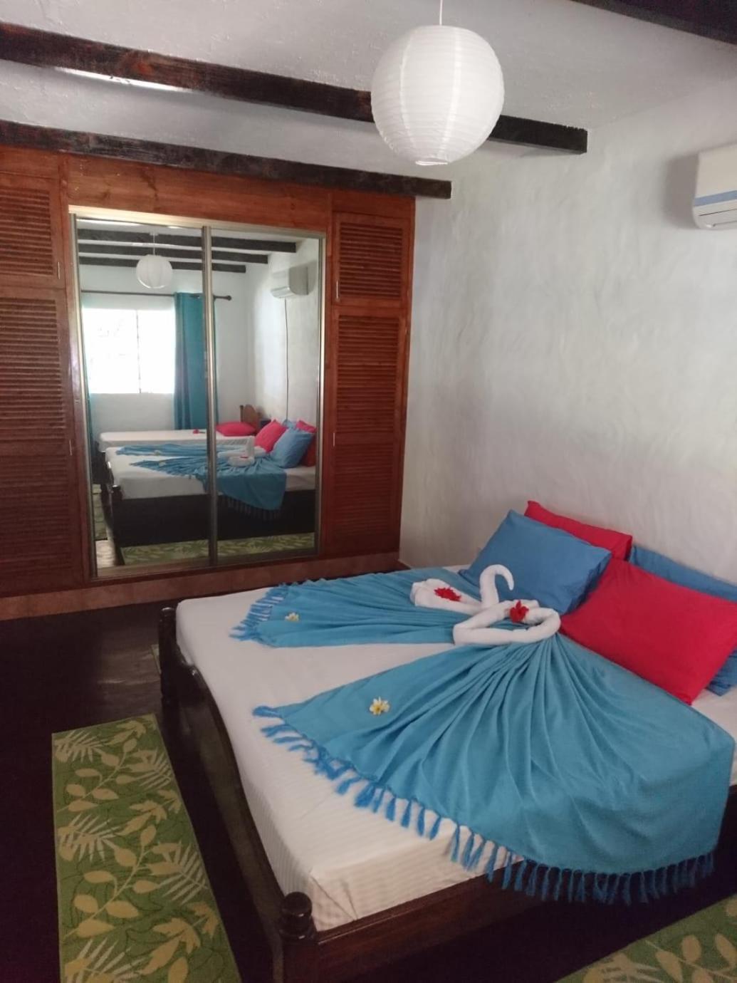 Hcs Turtle Bay Rustic Apartamento *
